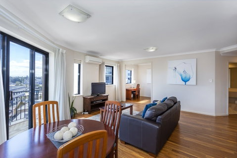 Perth West End Apartment 406 - Yamba Accommodation 6