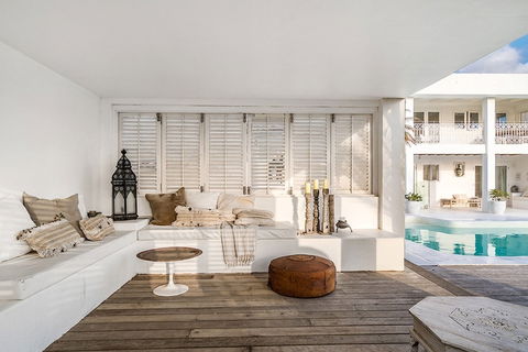 Your Luxury Escape - Bisque House - Yamba Accommodation 4