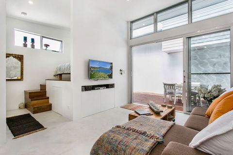 Studio 9 - Yamba Accommodation 5