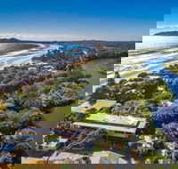 Your Luxury Escape - Byron Beachfront Villa - Yamba Accommodation