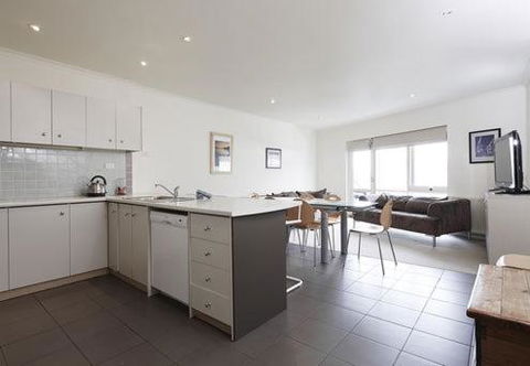 Whistler 2 - Yamba Accommodation 4