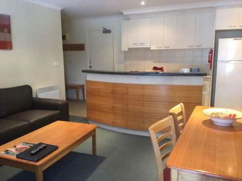 Elkhorn 10 - Yamba Accommodation 3