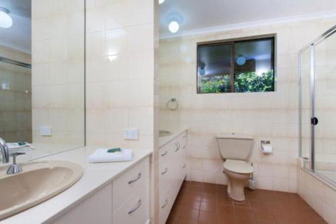 8 / 110 Lighthouse Rd Byron Breeze - Yamba Accommodation 4