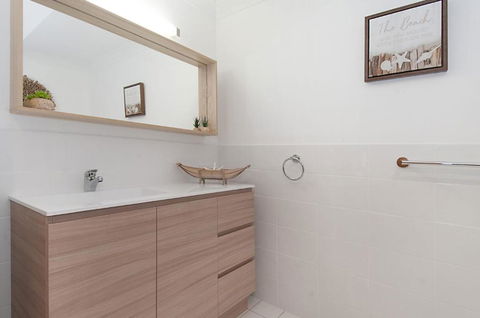Calinda Sol 7 Byron Bay - Yamba Accommodation 1