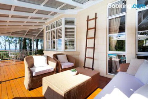 Sunrise At Sanquar Noosa Hinterland - Yamba Accommodation 4