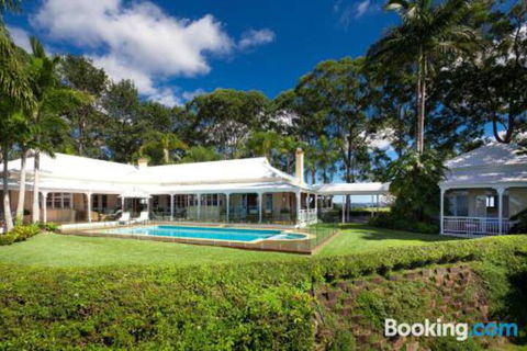 Sunrise At Sanquar Noosa Hinterland - Yamba Accommodation 2