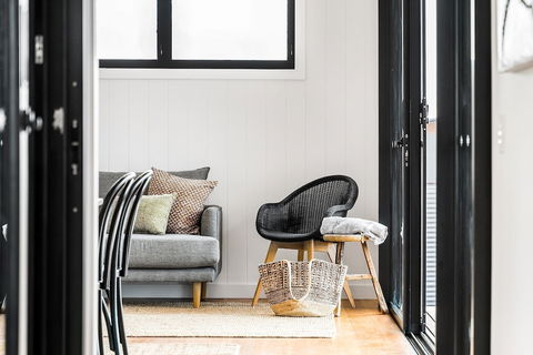 Your Luxury Escape - Carinya Cottages 6 - Yamba Accommodation 3