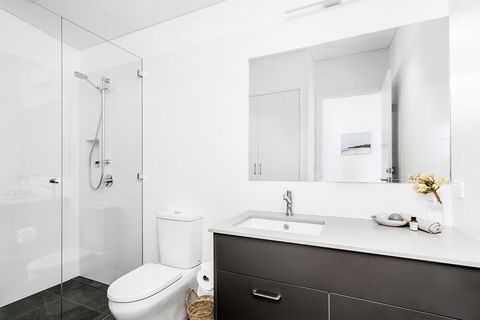 Your Luxury Escape - Carinya Cottages 6 - Yamba Accommodation 6