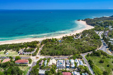 Your Luxury Escape - Driftwood Three - Yamba Accommodation 1