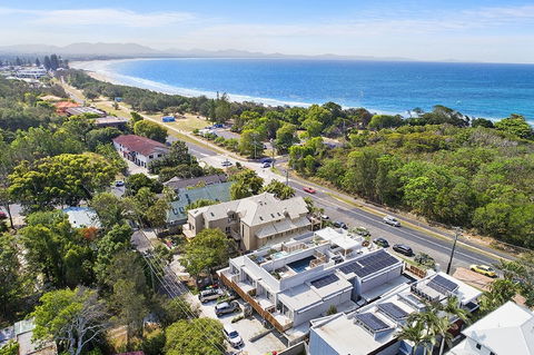 Your Luxury Escape - Driftwood Two - Yamba Accommodation 5