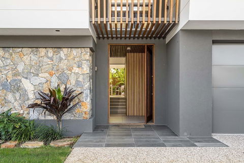 A PERFECT STAY - Kaylani Cove - Yamba Accommodation 1