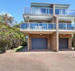 One Street from Main Beach - Yamba Accommodation