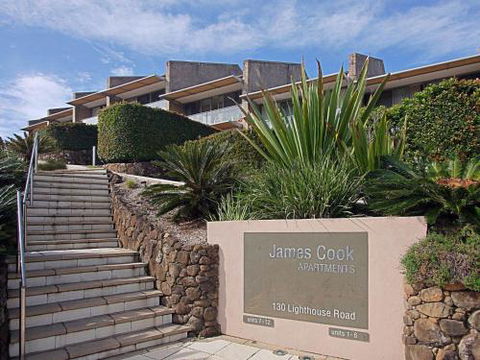 #8 James Cook Apartments - Yamba Accommodation 1