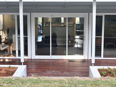 Seagrass Beach House At Hyams 4pm Check Out Sundays - Yamba Accommodation 3