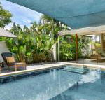Vista Hillview Family Villa - Yamba Accommodation