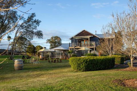 The Tatler Lodge - Yamba Accommodation 1