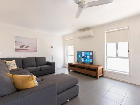 Ningadhun 50 The Drive Yamba - Yamba Accommodation 3