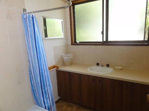 14 Tecoma Avenue Sandy Point - Yamba Accommodation 3