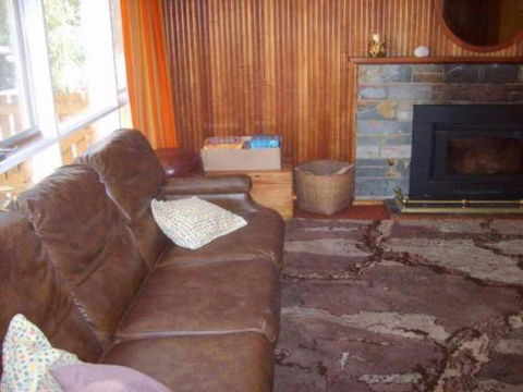 2 Caringal Street Waratah Bay - Yamba Accommodation 4