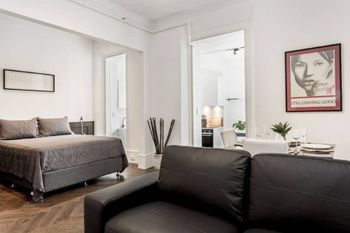 Stylish & Grand Potts Point H354 - Yamba Accommodation 0