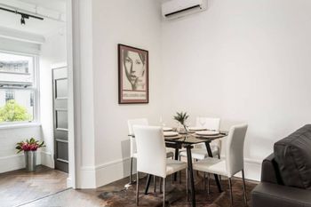 Stylish & Grand Potts Point H354 - Yamba Accommodation 5