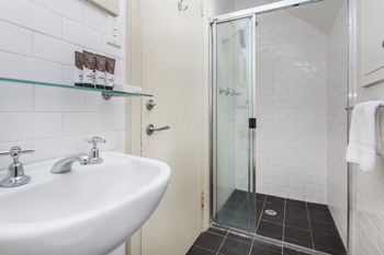 Sydney Harbor Town Houses Carahers Ln - Yamba Accommodation 3
