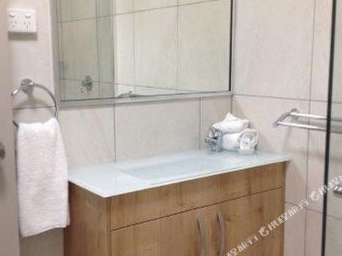 BEST WESTERN CASTLE LODGE MOTEL - Yamba Accommodation 3