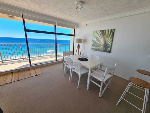 Absolute Beachfront With Views 2BR Apt - Yamba Accommodation 6