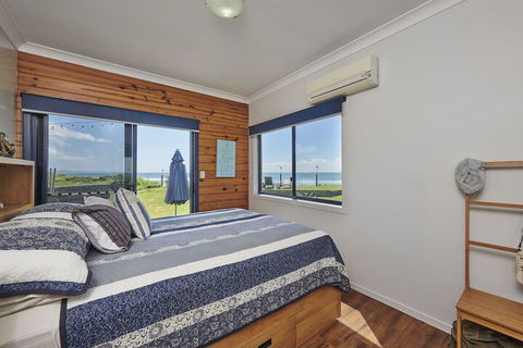 Belongil On The Beach - Yamba Accommodation 6