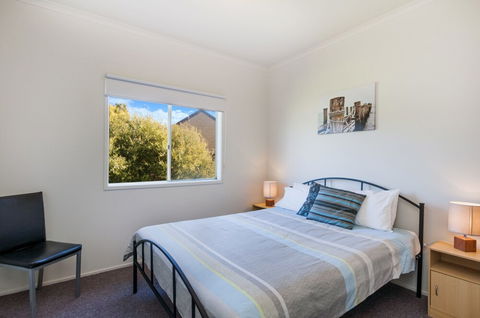 Julieanne - Yamba Accommodation 3