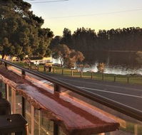 Wallis View Lakeside Family Retreat - Yamba Accommodation