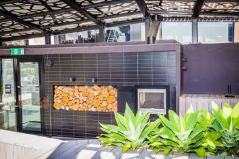 Modern Apartment With Pool & Spa - Yamba Accommodation 4