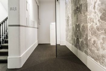 Stunning City Apartment H350 - Yamba Accommodation 6