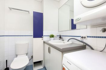 Stylish Inner City Apartment - Yamba Accommodation 5