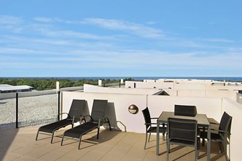 Cotton Beach Forty Four Roof Top - Yamba Accommodation 6