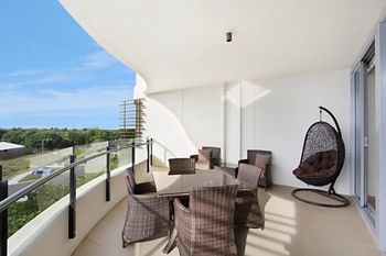 Cotton Beach Forty Four Roof Top - Yamba Accommodation 3