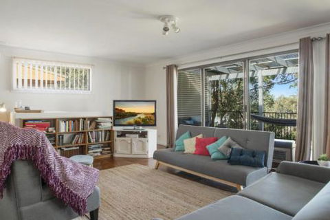 BEACH WITHIN REACH - Yamba Accommodation 1