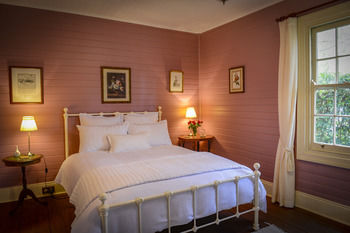 Arcadia Bed & Breakfast & Cottages - Yamba Accommodation 5