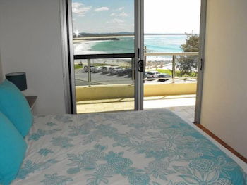 Beachpoint Unit 202 - Yamba Accommodation 5