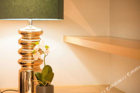 Qinnat Victoria One On Elizabeth Melbourne - Yamba Accommodation 3