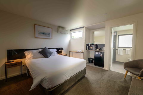 Georges Bay Apartments - Yamba Accommodation 2