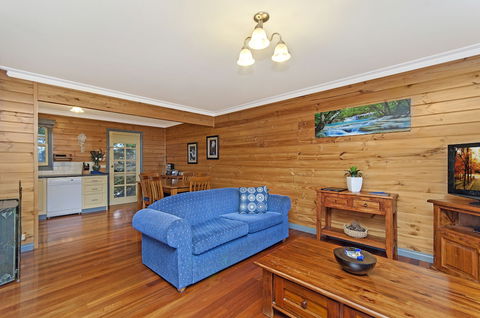Dunes - Elegant Beach Villa With Huge Swim Spa - Yamba Accommodation 4