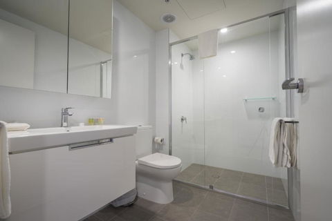 Arise Arena - Yamba Accommodation 6