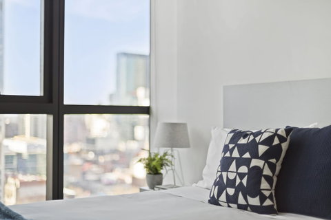 Melbourne Star - Yamba Accommodation 2