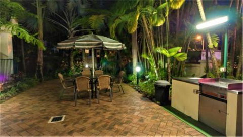 Taste Of The Tropics - Yamba Accommodation 2