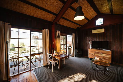 Seclusions Blue Mountains - Yamba Accommodation 5