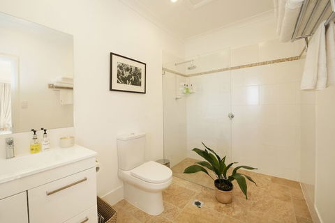 Rosby Guesthouse - Yamba Accommodation 7
