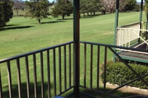 Tenterfield Golf Club Fairways Lodge - Yamba Accommodation 1