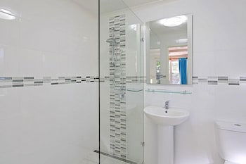 A PERFECT STAY - Clarkes Beach Villa - Yamba Accommodation 5