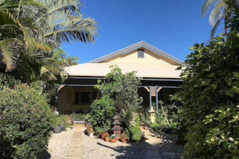Tallow Beach Motel - Yamba Accommodation 0